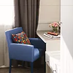 Hotel & Co