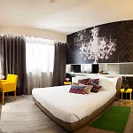 & Co Hotel 4*