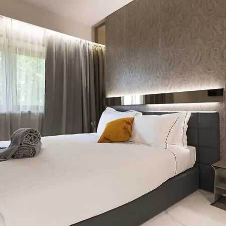 Hotel & Co 4*