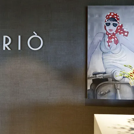 & Co Hotel 4*