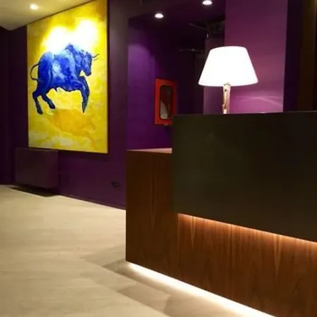 & Co Hotel 4*